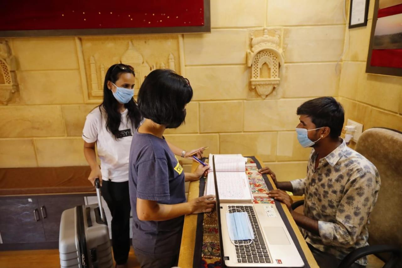 Hotel Jaswant Palace ไจซัลเมอร์ ภายนอก รูปภาพ